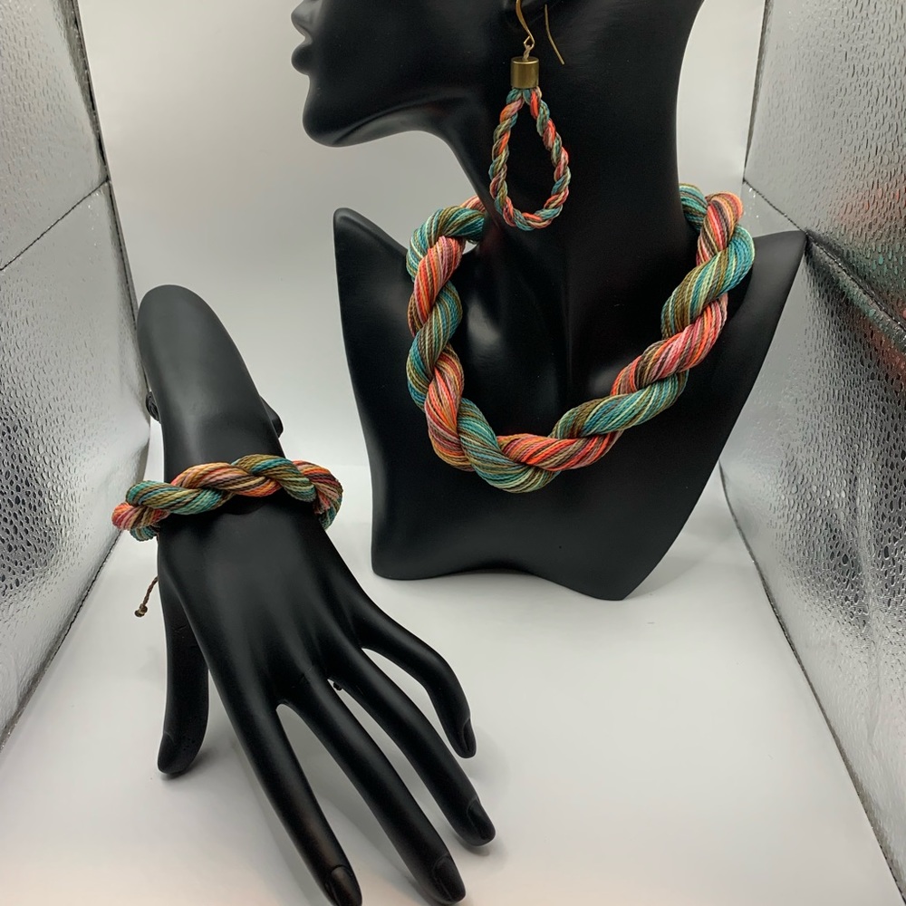 Handmade waxed polyester jewelry set